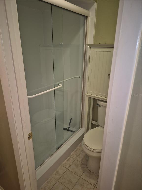 Building Photo - 9802 Riverview Dr