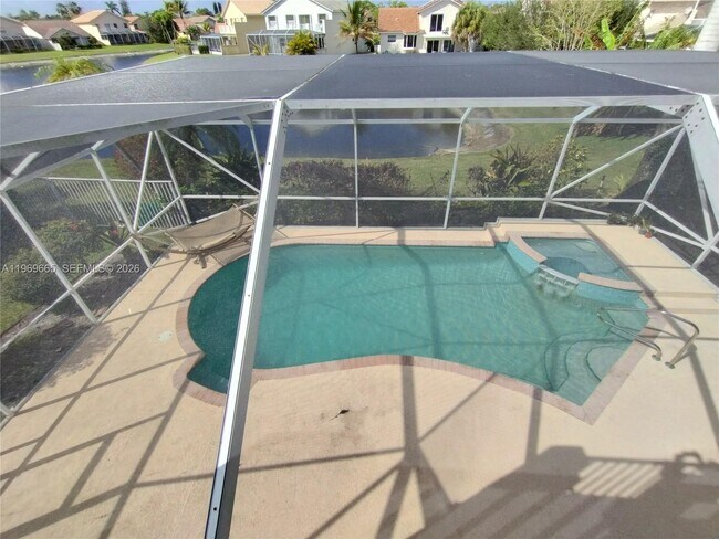 Building Photo - 18243 Blue Lake Way