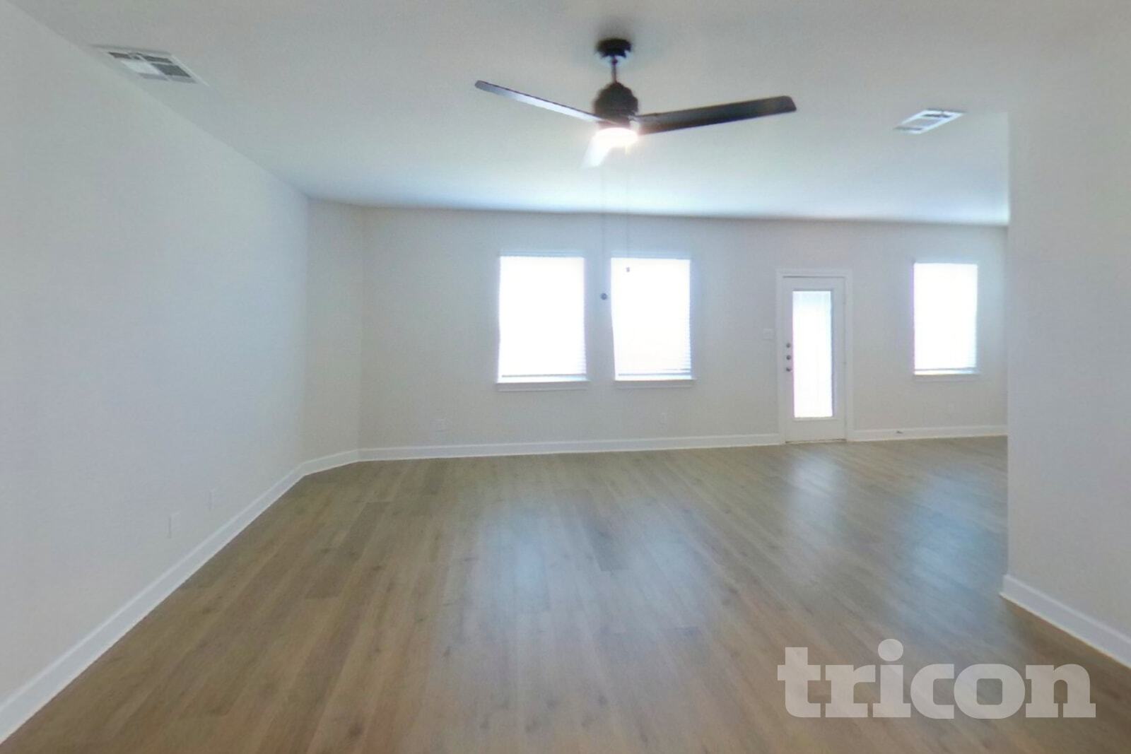 Building Photo - 1209 Bullock Dr