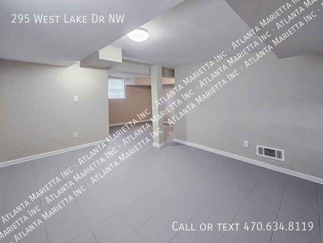 Building Photo - 295 W Lake Dr NW