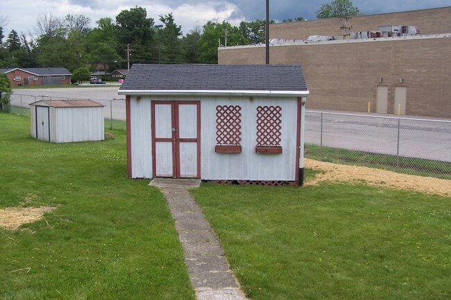 Storage Shed - 48 N Brookwood Way