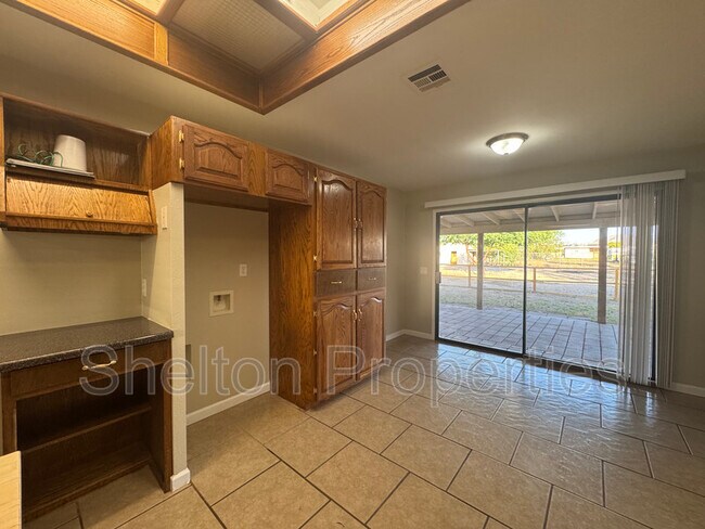 Building Photo - 2910 N 193rd Ave