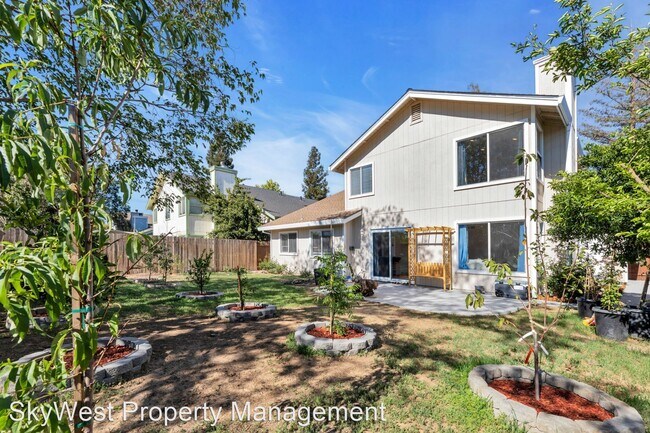Building Photo - 4 br, 3 bath House - 8248 Exbourne Cir - 8...