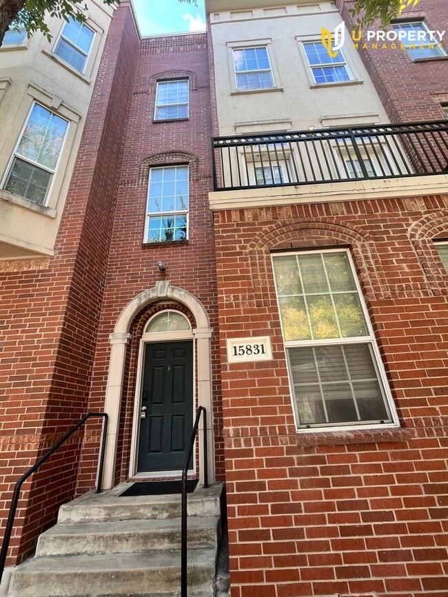 Building Photo - 15831 Breedlove Pl
