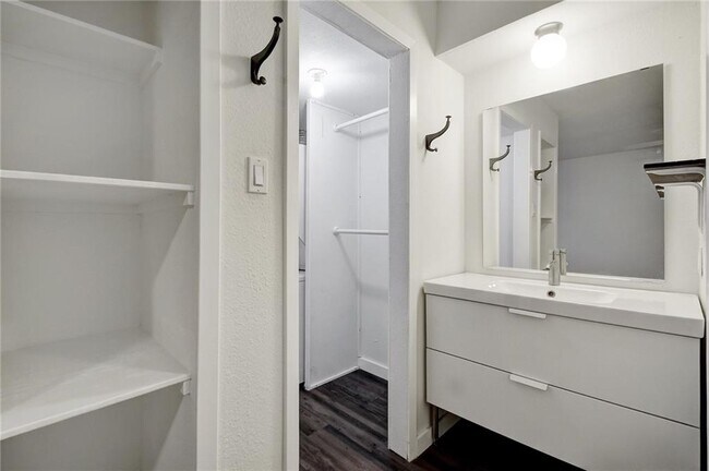 Building Photo - 4111 Avenue A