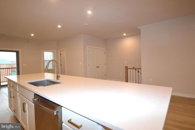 Building Photo - 13651 Innovation Station Lp