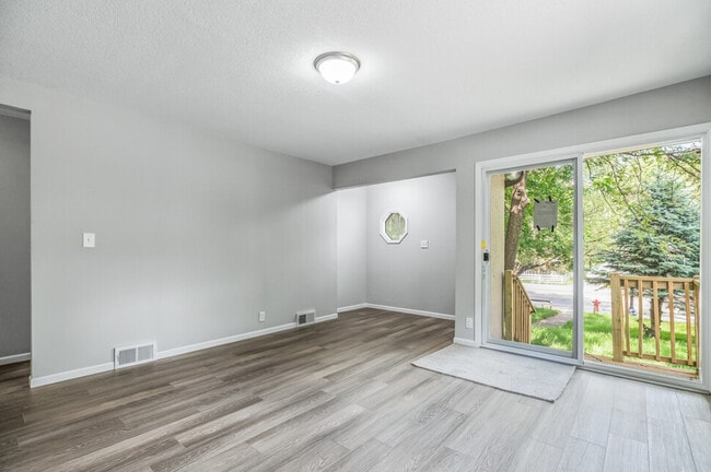 Building Photo - 5897 Concord Blvd