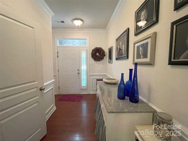 Building Photo - 8449 Loxton Cir