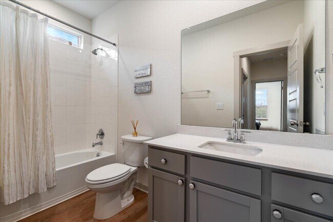 Building Photo - 13705 Mcarthur Dr
