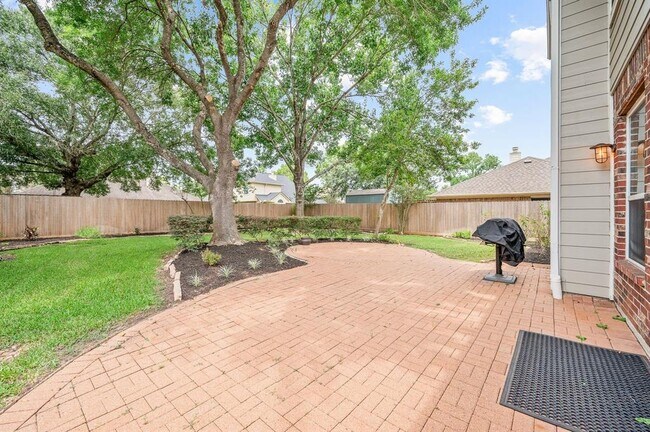 Building Photo - 209 McVoy Dr