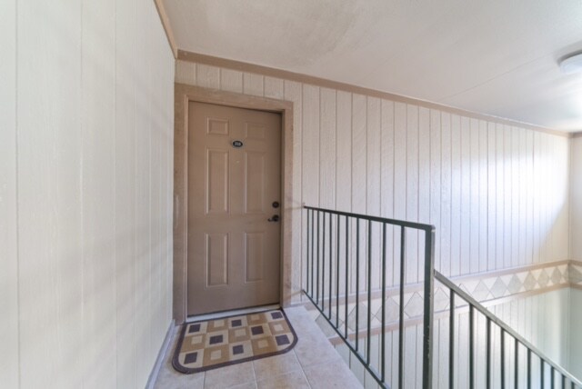 Building Photo - 100 Lorenz Rd