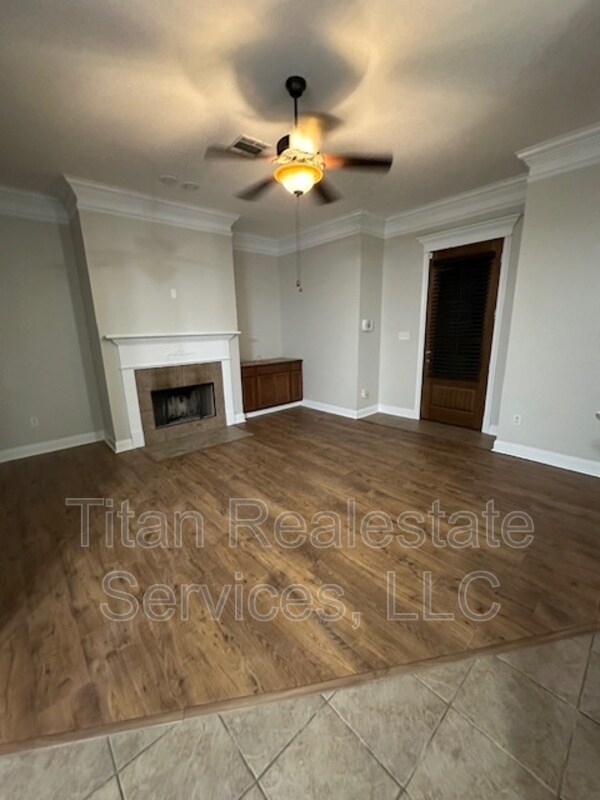 Building Photo - 204 Braxton Dr