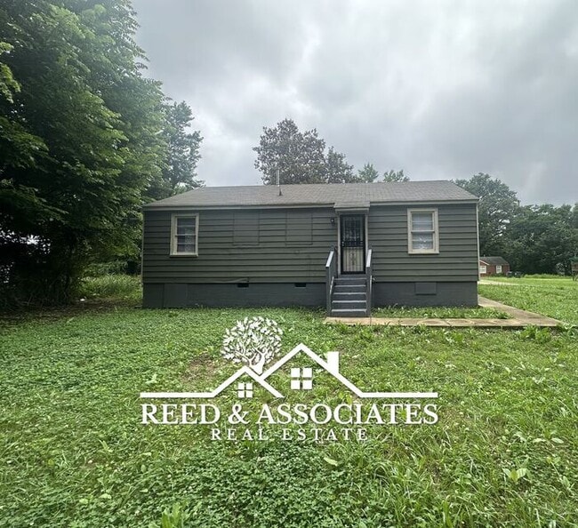 Building Photo - 3 Bedroom in Shelby Forest - Frayser