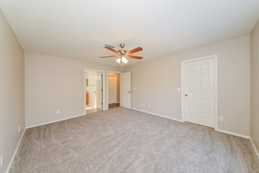 Building Photo - 4033 Banbury Cir