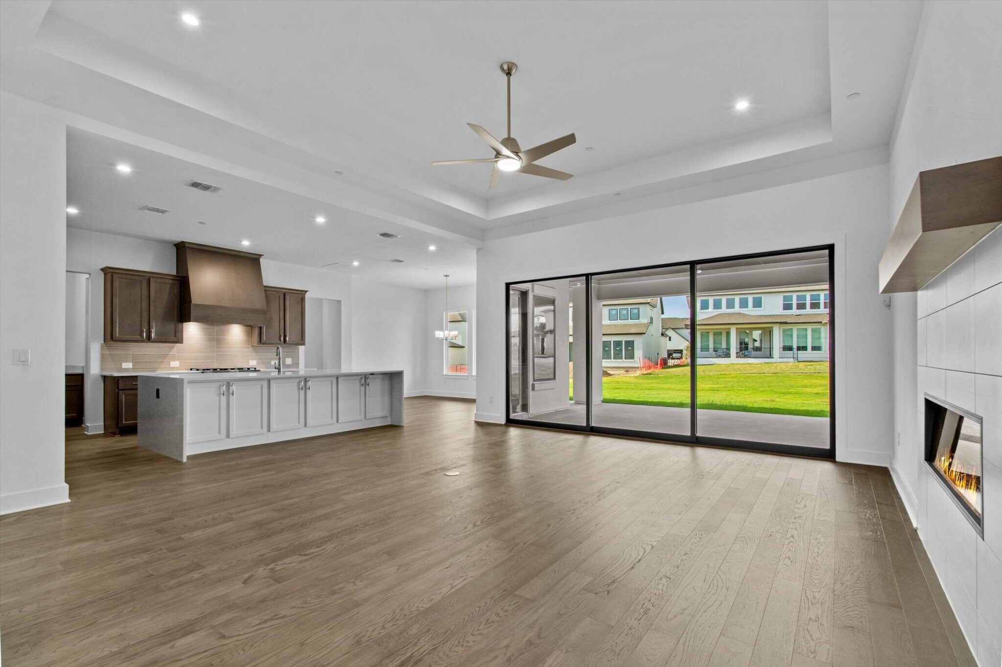 Building Photo - 2201 Vittoria Vw