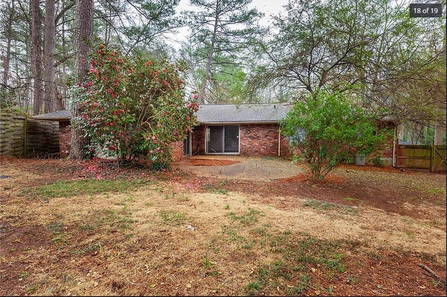 Building Photo - 3169 Cloverhurst Dr