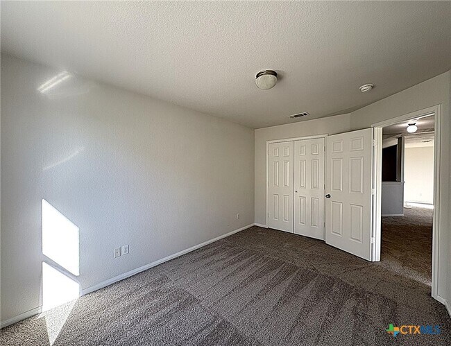 Building Photo - 6502 Griffith Loop