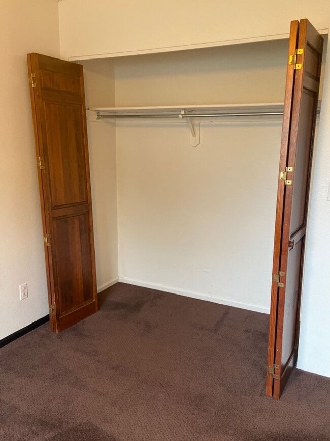 Building Photo - 2930 Rams Ln