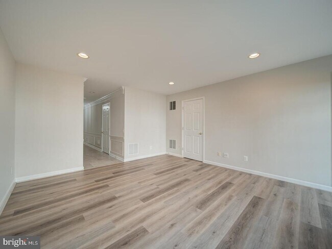 Building Photo - 5186 Fiery Dawn Ct