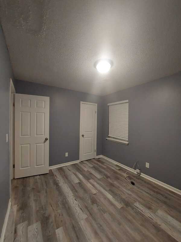 Building Photo - 1861 E 78th St