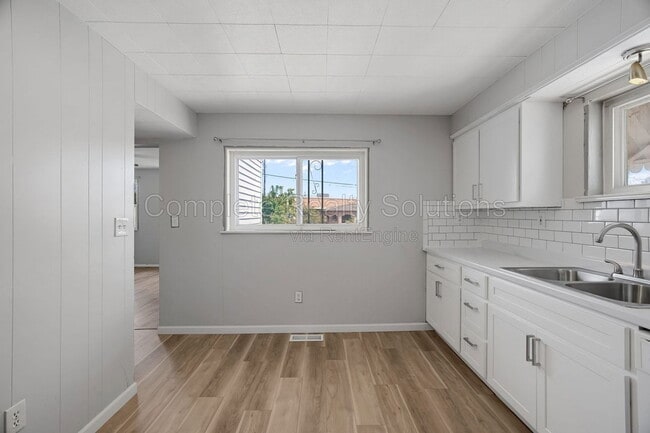 Building Photo - 4078 Meramec St