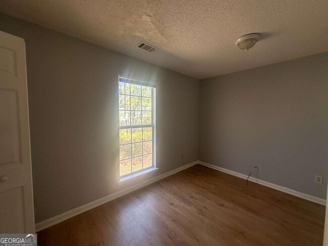 Building Photo - 471 Eagles Crossing Cir