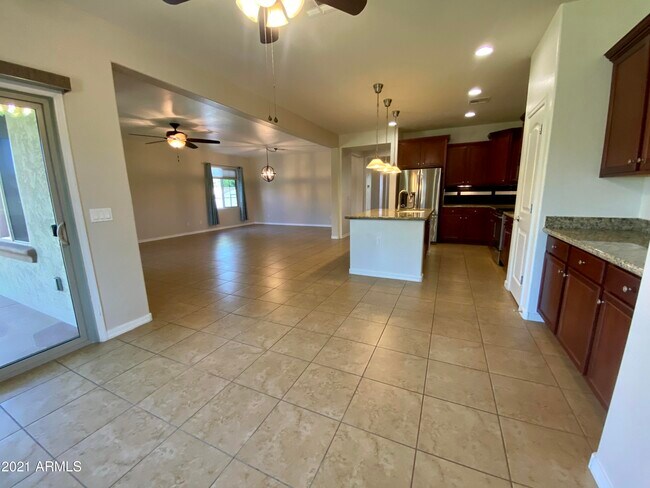 Building Photo - 9165 W Buckhorn Trail