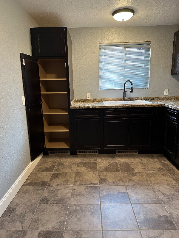 Building Photo - 1326 7th Ave N