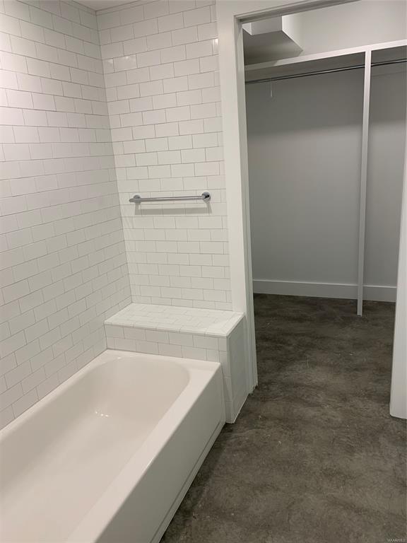 Building Photo - 101 N Bridge St