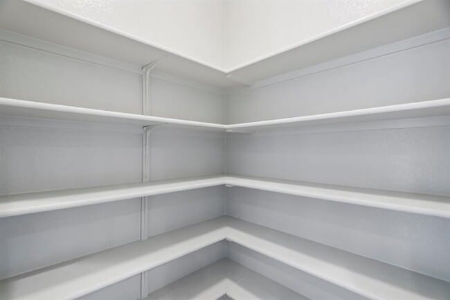 Building Photo - 8101 Linnie Ln