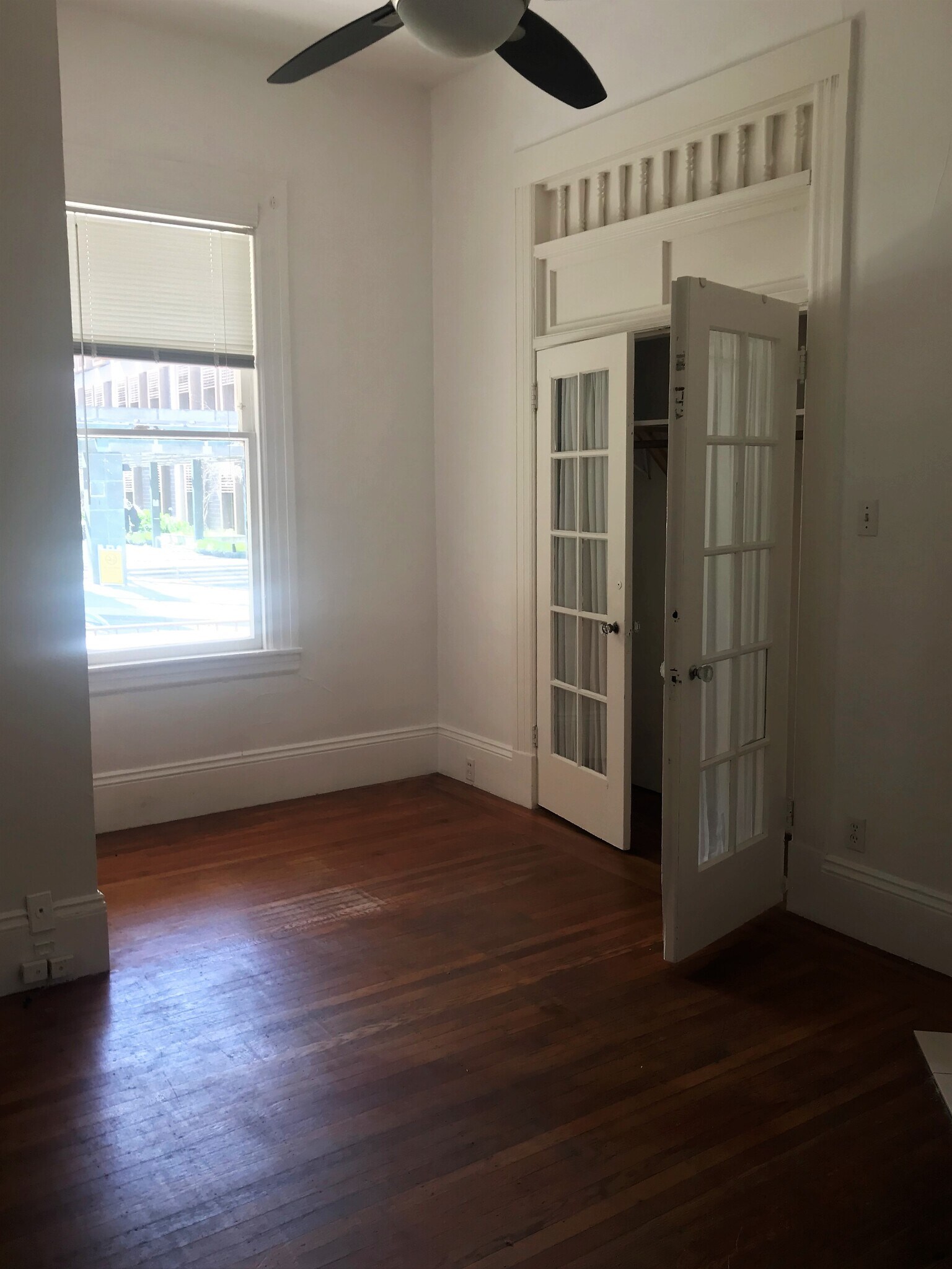 Building Photo - 2531 Ridge Rd