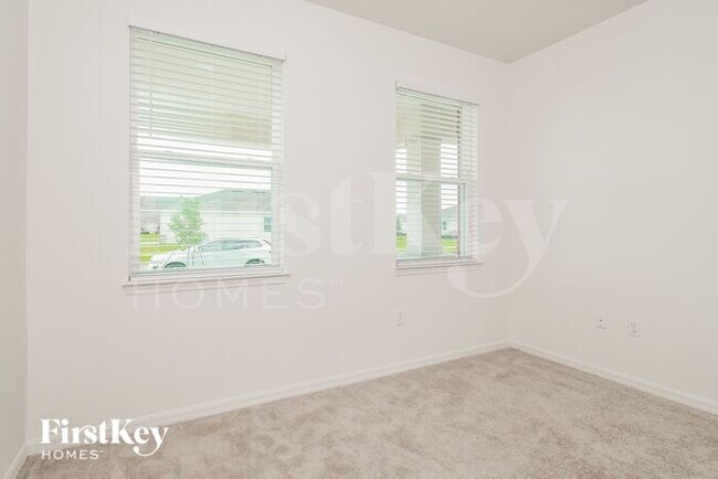 Building Photo - 1202 Ponca Rd