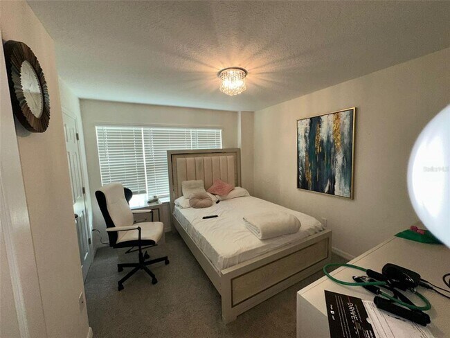 Building Photo - 13348 Abuela Aly