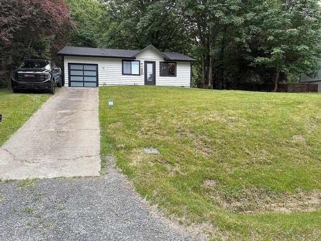 Building Photo - 20420 147th Ave SE