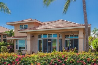 Building Photo - Gorgeous free standing luxury Hokulani Golf Villa fully furnished 3/2.5 for rent