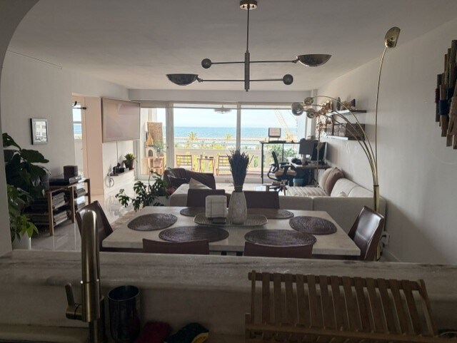 Building Photo - 2000 S Ocean Dr