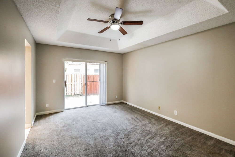 Building Photo - 4792 NW 5th Pl