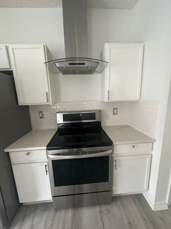 Building Photo - Orange Park Home, Laurel Grove Community