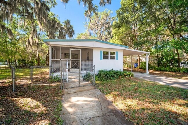 Building Photo - 1194 Harmony Dr S