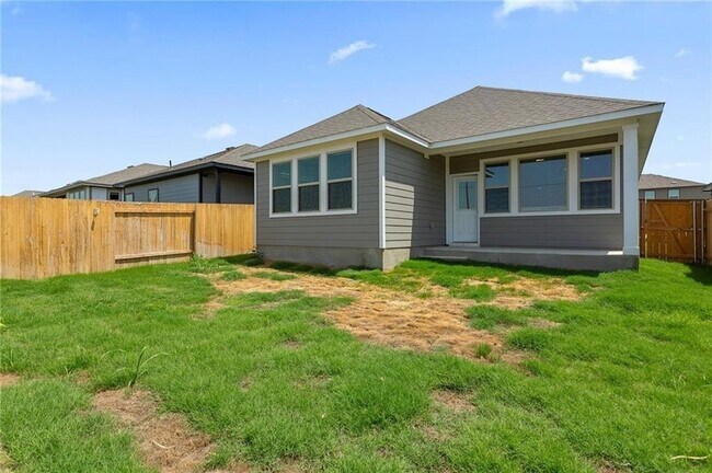 Building Photo - 121 Unforgiven Ln