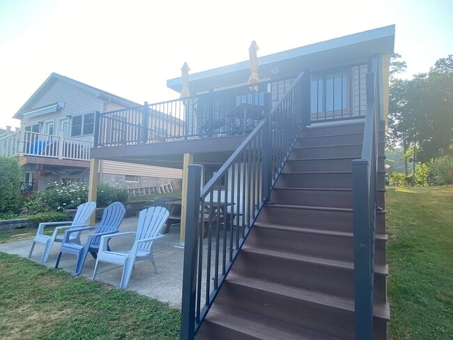 Building Photo - 2972 Holland Dr