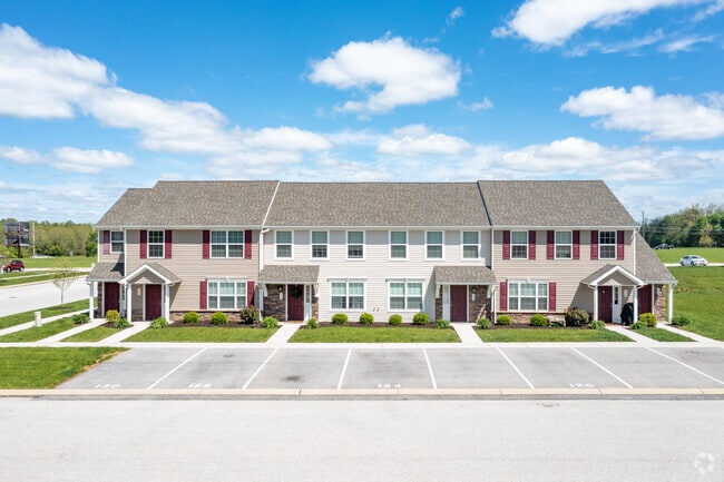 Building Photo - Misty Creek Village