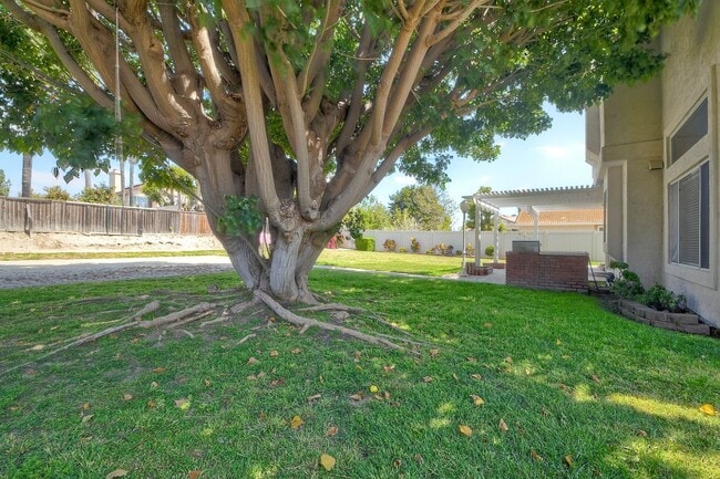 Building Photo - 4636 Doral Ct