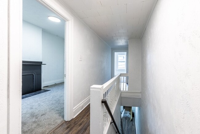 Building Photo - 95 Beltzhoover Ave