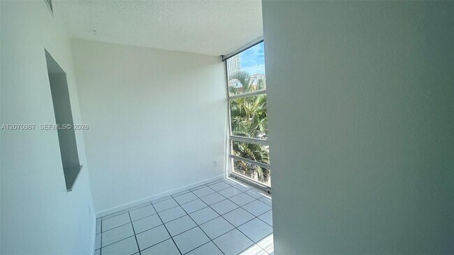Building Photo - 210 172nd St