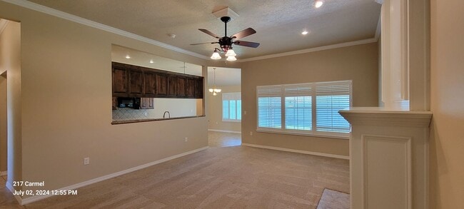 Building Photo - IMPRESSIVE LARGE HOME IN NORTHEAST CLOVIS