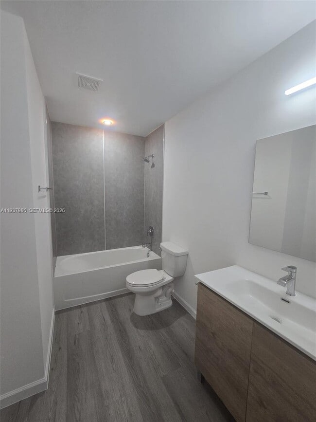 Building Photo - 568 NW 7th St