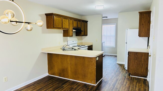Building Photo - 529 Big Bear Ln