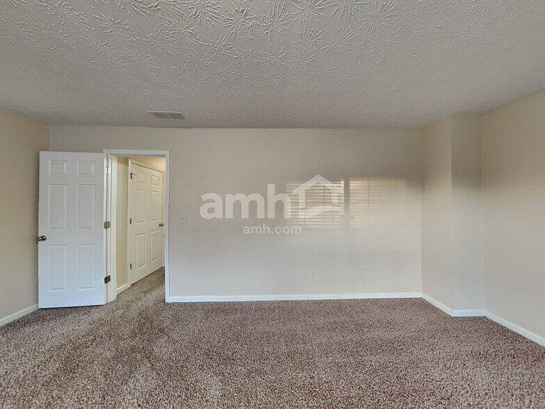 Building Photo - 3114 Golfe Links Ct