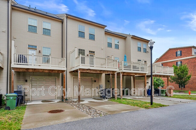 Building Photo - 4613 Marlene Mews